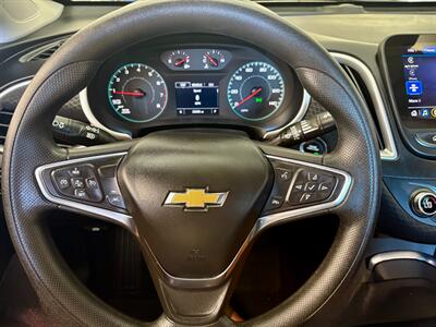 2024 Chevrolet Malibu LT   - Photo 11 - Palm Desert, CA 92211