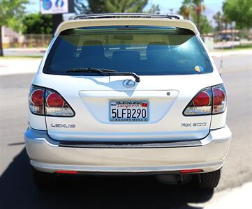 2001 Lexus RX 300 - Photo 5 - Palm Desert, CA 92211