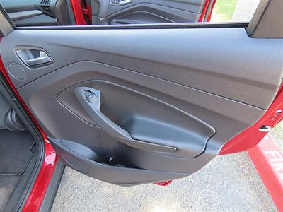 2014 Ford Escape SE - Photo 33 - Palm Desert, CA 92211