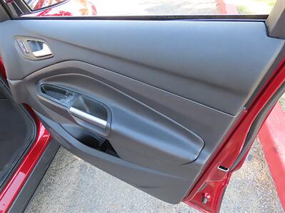 2014 Ford Escape SE - Photo 31 - Palm Desert, CA 92211
