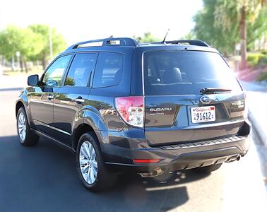 2013 Subaru Forester 2.5X Premium - Photo 4 - Palm Desert, CA 92211