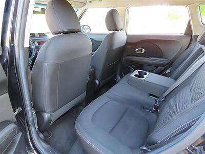 2014 Kia Soul + - Photo 24 - Palm Desert, CA 92211