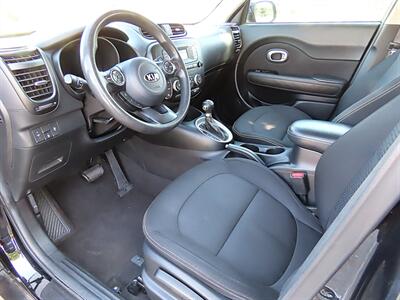2014 Kia Soul + - Photo 10 - Palm Desert, CA 92211