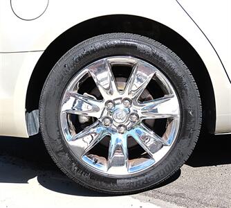 2010 Buick LaCrosse CXL   - Photo 35 - Palm Desert, CA 92211
