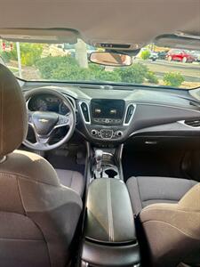 2023 Chevrolet Malibu LT - Photo 16 - Palm Desert, CA 92211