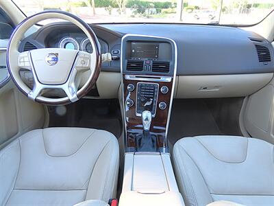 2013 Volvo XC60 T6   - Photo 13 - Palm Desert, CA 92211