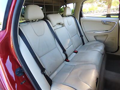 2013 Volvo XC60 T6   - Photo 24 - Palm Desert, CA 92211