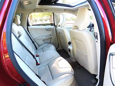 2013 Volvo XC60 T6   - Photo 25 - Palm Desert, CA 92211