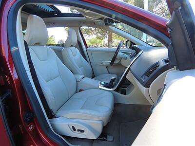 2013 Volvo XC60 T6   - Photo 23 - Palm Desert, CA 92211