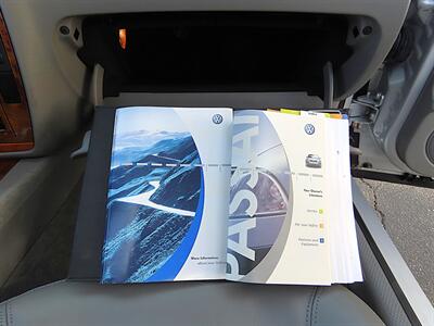 2001 Volkswagen Passat GLX V6   - Photo 17 - Palm Desert, CA 92211