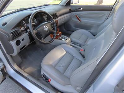 2001 Volkswagen Passat GLX V6   - Photo 15 - Palm Desert, CA 92211
