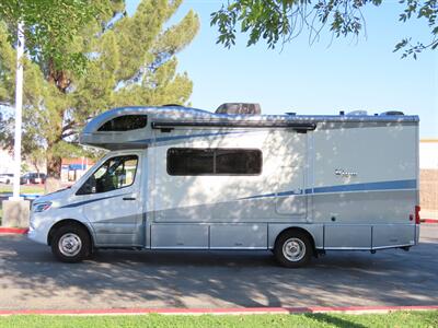 2020 Winnebago View 24J 24J   - Photo 9 - Palm Desert, CA 92211