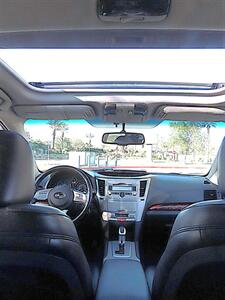 2010 Subaru Outback 3.6R Limited   - Photo 21 - Palm Desert, CA 92211
