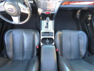 2010 Subaru Outback 3.6R Limited   - Photo 18 - Palm Desert, CA 92211