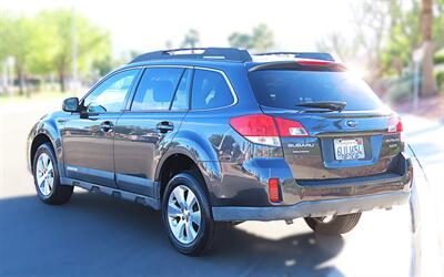 2010 Subaru Outback 3.6R Limited   - Photo 4 - Palm Desert, CA 92211
