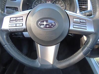 2010 Subaru Outback 3.6R Limited   - Photo 14 - Palm Desert, CA 92211