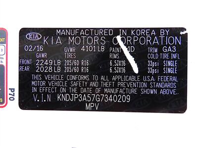 2016 Kia Soul +   - Photo 32 - Palm Desert, CA 92211