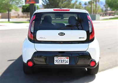 2016 Kia Soul +   - Photo 5 - Palm Desert, CA 92211