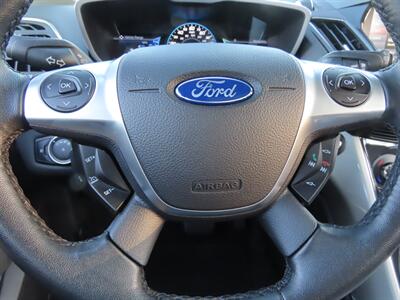 2013 Ford C-MAX Hybrid SEL   - Photo 13 - Palm Desert, CA 92211