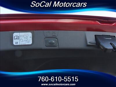 2013 Ford C-MAX Hybrid SEL   - Photo 32 - Palm Desert, CA 92211