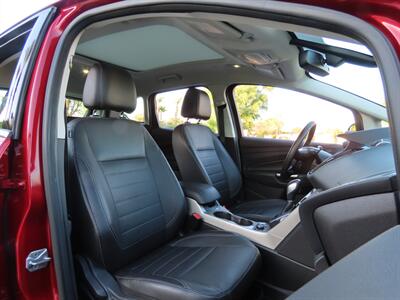 2013 Ford C-MAX Hybrid SEL   - Photo 24 - Palm Desert, CA 92211