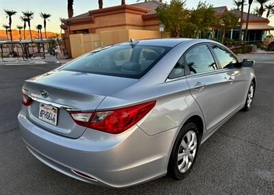 2011 Hyundai SONATA GLS   - Photo 3 - Palm Desert, CA 92211