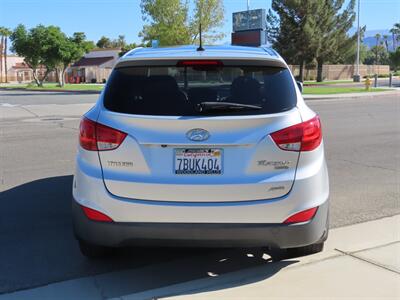 2010 Hyundai TUCSON Limited 4WD   - Photo 5 - Palm Desert, CA 92211