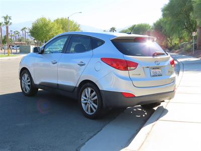 2010 Hyundai TUCSON Limited 4WD   - Photo 6 - Palm Desert, CA 92211