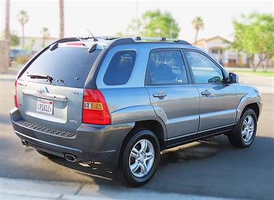 2007 Kia Sportage EX - Photo 6 - Palm Desert, CA 92211