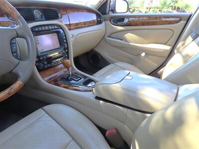 2008 Jaguar Vanden Plas   - Photo 18 - Palm Desert, CA 92211