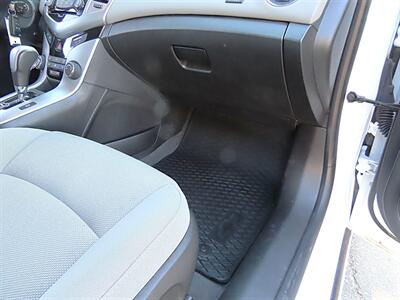 2013 Chevrolet Cruze 1LT Auto - Photo 18 - Palm Desert, CA 92211
