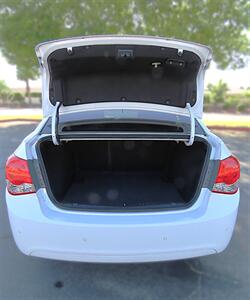 2013 Chevrolet Cruze 1LT Auto - Photo 21 - Palm Desert, CA 92211