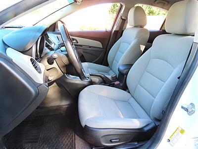 2013 Chevrolet Cruze 1LT Auto - Photo 9 - Palm Desert, CA 92211