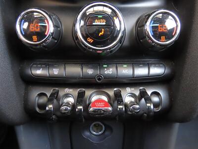 2017 MINI Cooper 3-door Cooper 2D Hatchback - Photo 17 - Palm Desert, CA 92211