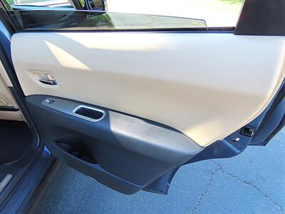 2006 Subaru B9 Tribeca Ltd. 7-Pass.   - Photo 24 - Palm Desert, CA 92211