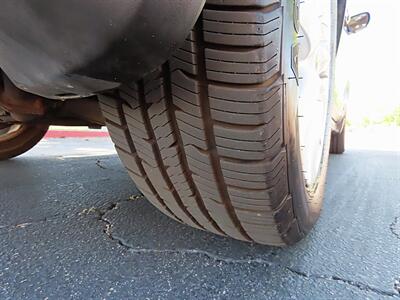 2006 Subaru B9 Tribeca Ltd. 7-Pass.   - Photo 32 - Palm Desert, CA 92211