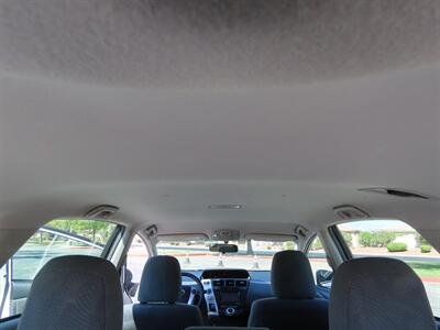 2012 Toyota Prius v Two   - Photo 28 - Palm Desert, CA 92211