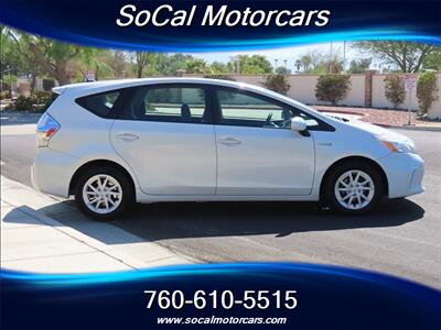 2012 Toyota Prius v Three   - Photo 7 - Palm Desert, CA 92211