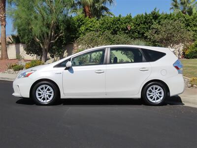 2012 Toyota Prius v Two   - Photo 8 - Palm Desert, CA 92211