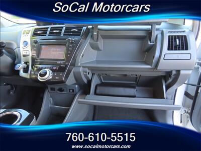 2012 Toyota Prius v Three   - Photo 16 - Palm Desert, CA 92211