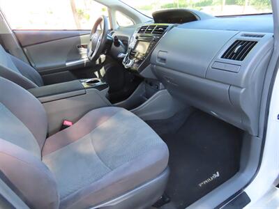2012 Toyota Prius v Two   - Photo 17 - Palm Desert, CA 92211