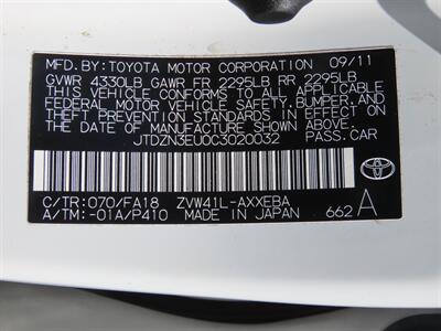 2012 Toyota Prius v Two   - Photo 33 - Palm Desert, CA 92211