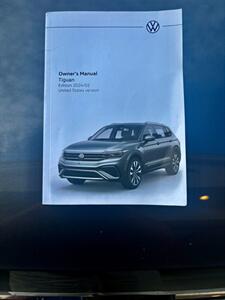 2024 Volkswagen Tiguan SE   - Photo 2 - Palm Desert, CA 92211