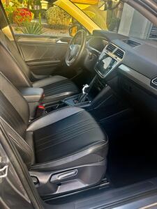 2024 Volkswagen Tiguan SE   - Photo 15 - Palm Desert, CA 92211