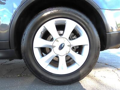 2007 Subaru B9 Tribeca Ltd. 5-Pass.   - Photo 33 - Palm Desert, CA 92211