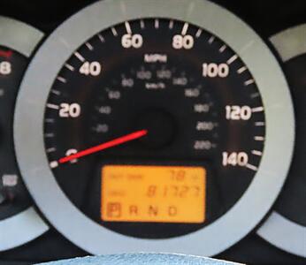 2006 Toyota RAV4 Limited   - Photo 14 - Palm Desert, CA 92211