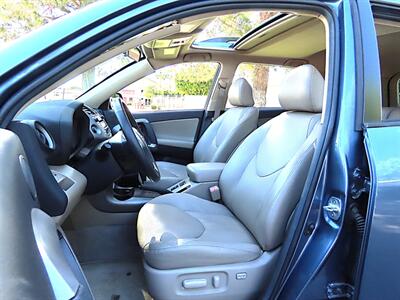 2006 Toyota RAV4 Limited   - Photo 9 - Palm Desert, CA 92211