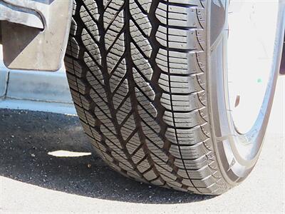 2006 Toyota RAV4 Limited   - Photo 47 - Palm Desert, CA 92211