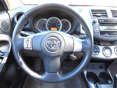 2006 Toyota RAV4 Limited   - Photo 13 - Palm Desert, CA 92211