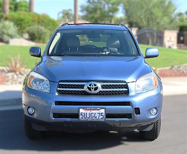 2006 Toyota RAV4 Limited   - Photo 2 - Palm Desert, CA 92211
